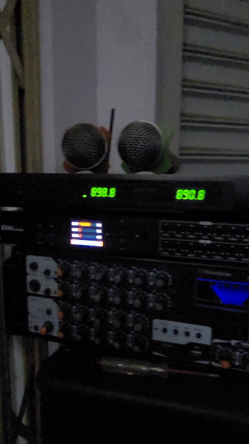 Micro không dây Shure U820 Đen. Mua bán Tivi, Âm thanh tại undefined undefined được đăng bởi Hoa hình 1