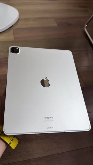 Apple iPad Pro 12.9 inch M2 128GB Wifi/5G - Pin 97. Mua bán Máy tính bảng tại Quận Bình Thạnh Tp Hồ Chí Minh được đăng bởi Nguyễn Trọng Nam Minh hình 1