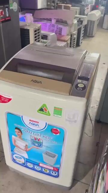 Máy giặt Sanyo 8kg cửa trên Kem tiết kiệm điện. Mua bán Máy giặt tại Quận 7 Tp Hồ Chí Minh được đăng bởi Điện Lạnh Giá Tốt hình 1