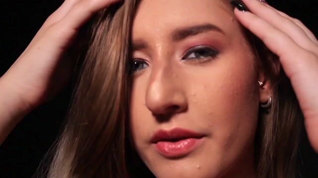 Model - Nicole Andrews anal