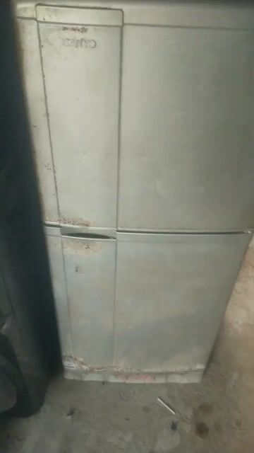 Tủ lạnh Sanyo Xám. Mua bán Tủ lạnh tại Huyện Châu Thành Tiền Giang được đăng bởi Phuoc Tho Hua hình 1