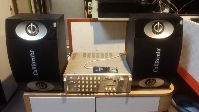 Bộ karaoke California 888 Đen Bạc. Mua bán Tivi, Âm thanh tại Quận Hoàng Mai Hà Nội được đăng bởi phương  hình 1