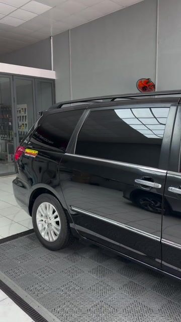 Toyota Sienna 2007 - 86000 km. Mua bán Ô tô tại Thành phố Biên Hòa Đồng Nai được đăng bởi Hieu  hình 1