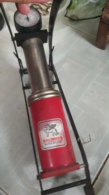 Bơm đạp DALISHEN Kim loại Đỏ. Mua bán Phụ tùng xe tại Thành phố Thuận An Bình Dương được đăng bởi PhươngBinh hình 1