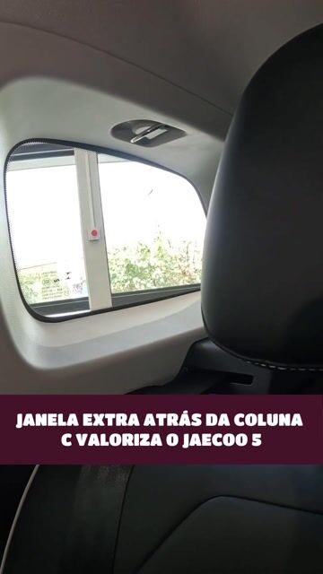 Janela extra atrás da coluna C valoriza o Jaecoo 5