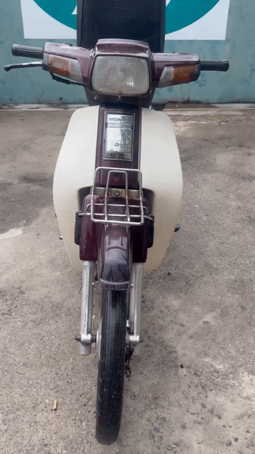 Honda Dream II Nâu trắng. Mua bán Xe máy tại Quận Bình Tân Tp Hồ Chí Minh được đăng bởi Lạc Giữa Chợ hình 1