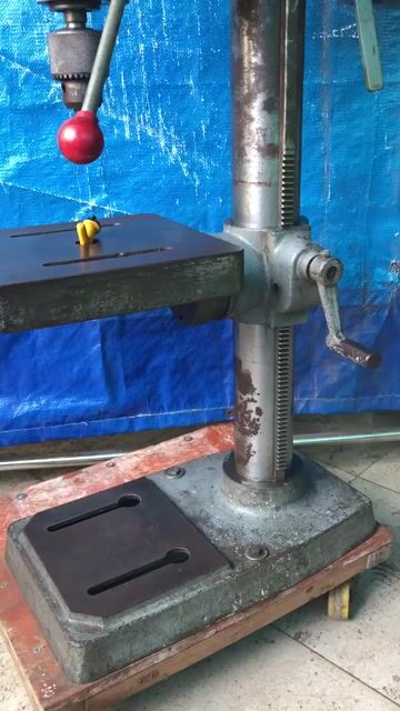 Máy khoan bàn 1m Hitachi BE-3600 Nhật bãi .. Mua bán Đồ chuyên dụng, Giống nuôi trồng tại Quận Gò Vấp Tp Hồ Chí Minh được đăng bởi Hoàng Phạm hình 1