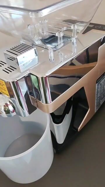 Máy ép dầu thực vật gia đình Bozy 01 cao cấp. Mua bán Đồ chuyên dụng, Giống nuôi trồng tại Quận Nam Từ Liêm Hà Nội được đăng bởi ĐIỆN MÁY ANH KHOA hình 1