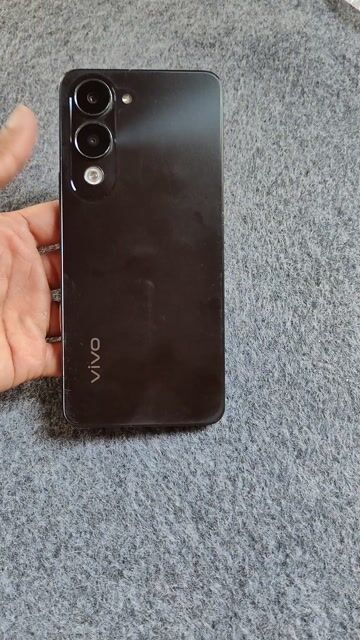 Vivo Y04 64GB Đen nguyên zin . Mua bán Điện thoại tại Quận Thanh Khê Đà Nẵng được đăng bởi Anh đen hình 1
