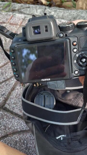 Máy ảnh Fujifilm FinePix HS30EXR màn lật. Mua bán Máy ảnh, Máy quay tại Huyện Bình Chánh Tp Hồ Chí Minh được đăng bởi ĐỒ CỦ SÀI GÒN hình 1