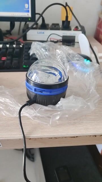 Đèn ngủ để bàn. Mua bán Đèn tại Quận Phú Nhuận Tp Hồ Chí Minh được đăng bởi Tuấn Anh hình 1