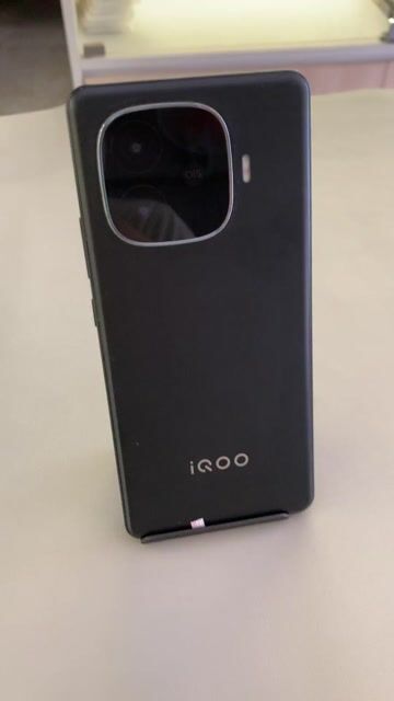iQOO Z9 Turbo 16GB/512GB CÓ SHIP COD. Mua bán Điện thoại tại Quận Ninh Kiều Cần Thơ được đăng bởi shop một chín tám tám hình 1