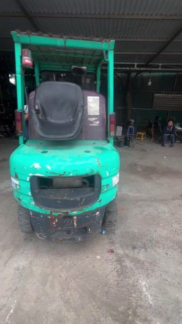 bán xe nâng 2,5 t. Mua bán Phương tiện khác tại Huyện Thạch Thất Hà Nội được đăng bởi Baek Beom hình 1