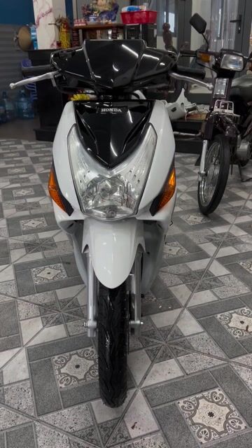 HONDA CLICH 110  ĐK MỸ THO Tiền Giang. Mua bán Xe máy tại Thành phố Mỹ Tho Tiền Giang được đăng bởi Tran Quoc Hùng hình 1