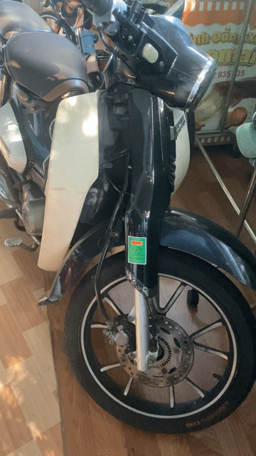 Honda Cub 83 Đen Trắng. Mua bán Xe máy tại Quận 6 Tp Hồ Chí Minh được đăng bởi bìnhminh835 hình 1