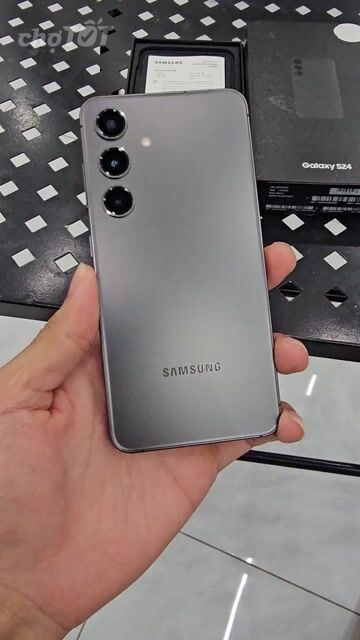 Samsung S24 5G 256Gb TGDĐ BH Dài T12/2026. Mua bán Điện thoại tại Thành phố Thủ Đức Tp Hồ Chí Minh được đăng bởi Hoàng hình 1
