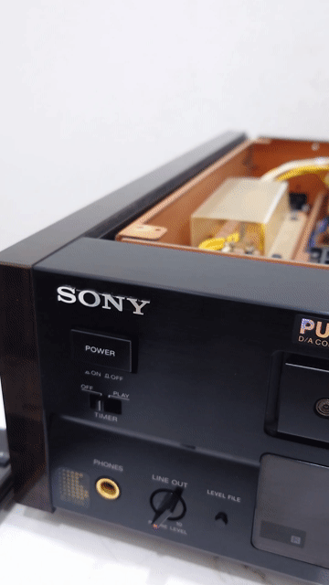 CD Sony CDP-X555es đẹp xuất sắc, ruột gan như mới.. Mua bán Tivi, Âm thanh tại Thành phố Thủ Dầu Một Bình Dương được đăng bởi Lê Nguyễn Audio hình 1