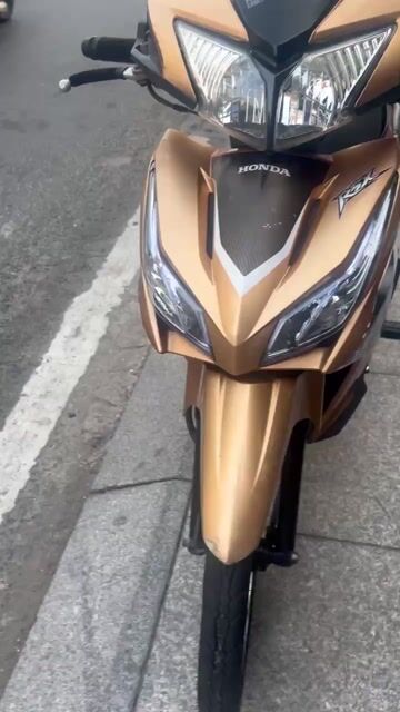 Honda Wave RSX 2012 Vàng đồng. Mua bán Xe máy tại Quận Tân Phú Tp Hồ Chí Minh được đăng bởi Tuanduy hình 1