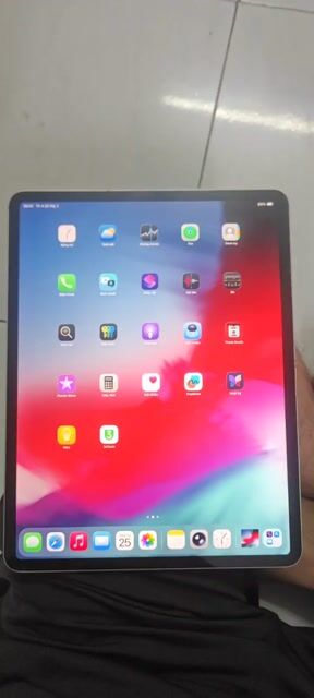 Apple iPad Pro 2018 256GB 5G LTE. Mua bán Máy tính bảng tại Thành phố Thủ Đức Tp Hồ Chí Minh được đăng bởi Nguyễn Thảo hình 1