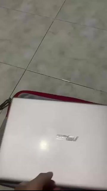 Asus Vivobook i5 8665u 8GB/256GB. Mua bán Laptop tại Quận 3 Tp Hồ Chí Minh được đăng bởi Tram Huyen hình 1