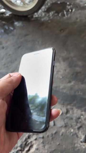 Apple iPhone SE 2020 Đen Quốc tế. Mua bán Điện thoại tại Thành phố Bến Tre Bến Tre được đăng bởi Phúc Hậu Nguyễn hình 1