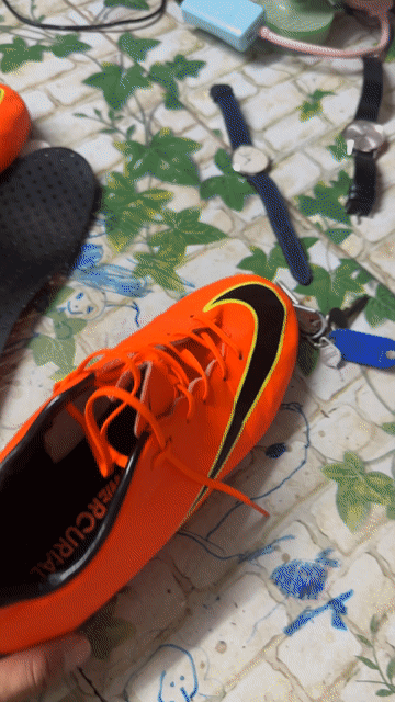 Giày đá bóng Nike Mercurial size 42. Mua bán Đồ thể thao, Dã ngoại tại Quận Bình Thuỷ Cần Thơ được đăng bởi Thầy Tiến 2hand hình 1