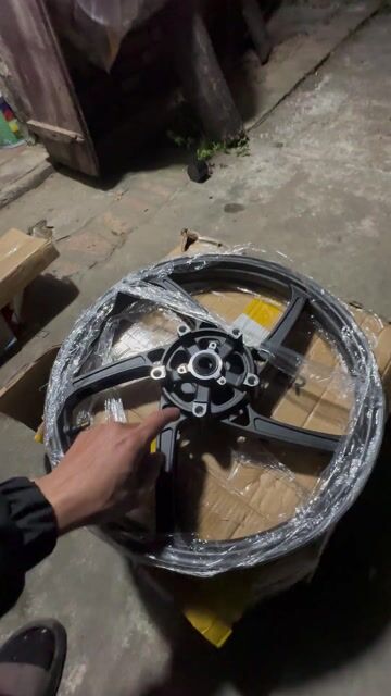 Mâm xe RCB kim loại Đen. Mua bán Phụ tùng xe tại Huyện Yên Khánh Ninh Bình được đăng bởi Lê Văn Đĩnh hình 1