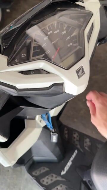 Vario 150 Đk 2018 Bstp 9 chủ Nguyên Zin Khoá Smkey. Mua bán Xe máy tại Quận Tân Bình Tp Hồ Chí Minh được đăng bởi Phan Liêm hình 1