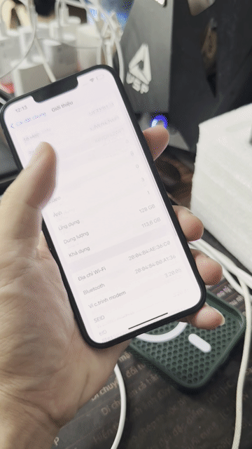 Apple iPhone 13 128GB Đen. Mua bán Điện thoại tại Quận Gò Vấp Tp Hồ Chí Minh được đăng bởi Quảng Phạm Mua Iphone Lock HCM hình 1