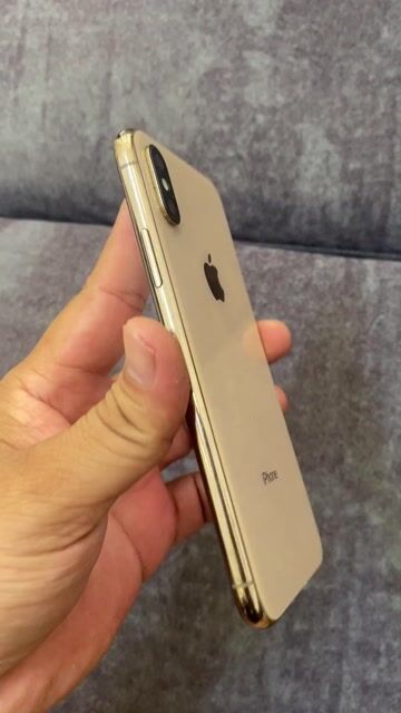 Apple iPhone Xs 64GB Vàng Đã sử dụng. Mua bán Điện thoại tại Quận Thanh Xuân Hà Nội được đăng bởi Hoàng Thế Anh hình 1