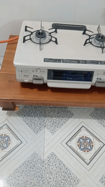 Bếp ga Rinnai KGM64BE vàng cát. Mua bán Bếp, lò, đồ điện nhà bếp tại Huyện Định Quán Đồng Nai được đăng bởi Bảo Hoài Phan hình 1