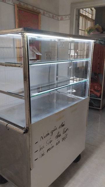 Xe đẩy bán hàng Inox Kính. Mua bán Đồ chuyên dụng, Giống nuôi trồng tại Thị xã Gò Công Tiền Giang được đăng bởi anh thanh tuấn hình 1