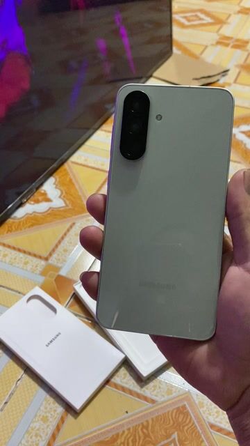 Samsung Galaxy A56 5G 128GB Xanh Olive. Mua bán Điện thoại tại Quận 7 Tp Hồ Chí Minh được đăng bởi Nguyễn Nam Tiến hình 1