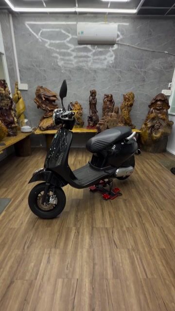 Vespa 50cc đẹp, máy zin êm thì thầm biển SG. Mua bán Xe máy tại Quận 8 Tp Hồ Chí Minh được đăng bởi Quân  hình 1