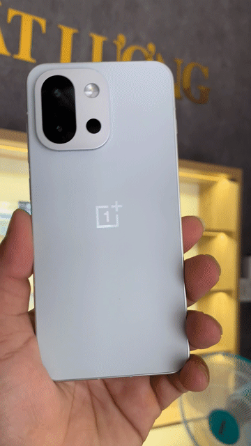 OnePlus 13T 256GB fullbox đẹp 99% SHIP COD. Mua bán Điện thoại tại Quận Ninh Kiều Cần Thơ được đăng bởi shop một chín tám tám hình 1
