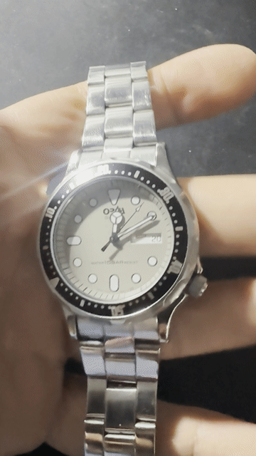 Đồng hồ nam nữ vỏ thép pin 37mm dây kim loại. Mua bán Đồng hồ tại Thành phố Trà Vinh Trà Vinh được đăng bởi Nguyên hình 1