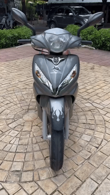 SYM Shark 170 Xám,2 đĩa đang keo, bstp. Mua bán Xe máy tại Quận Tân Phú Tp Hồ Chí Minh được đăng bởi Lê Trực hình 1