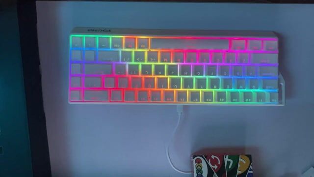 Bàn phím cơ Hotswap LED RGB Linear Trắng. Mua bán Phụ kiện (Màn hình, Chuột...) tại Quận Cầu Giấy Hà Nội được đăng bởi ElechX hình 1
