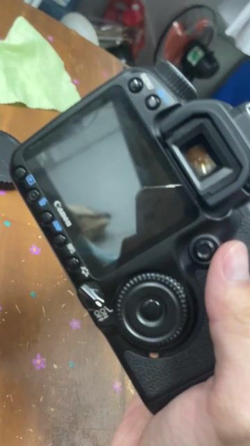 Máy ảnh Canon 40D DSLR Đen. Mua bán Máy ảnh, Máy quay tại Quận Ninh Kiều Cần Thơ được đăng bởi Hoàng Vũ hình 1