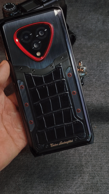 Bán/giao lưu hàng độc Tonino Lamborghini TRACK 2. Mua bán Điện thoại tại Quận Hoàng Mai Hà Nội được đăng bởi VANH AT Mobile Hitech 766 Trương Định HN hình 1