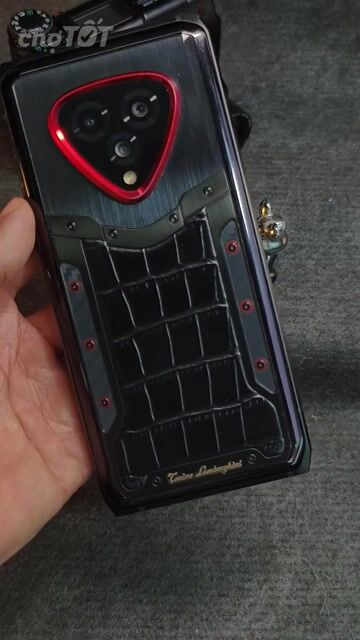 Bán/giao lưu hàng độc Tonino Lamborghini TRACK 2. Mua bán Điện thoại tại Quận Hoàng Mai Hà Nội được đăng bởi VANH AT Mobile Hitech 766 Trương Định HN hình 1