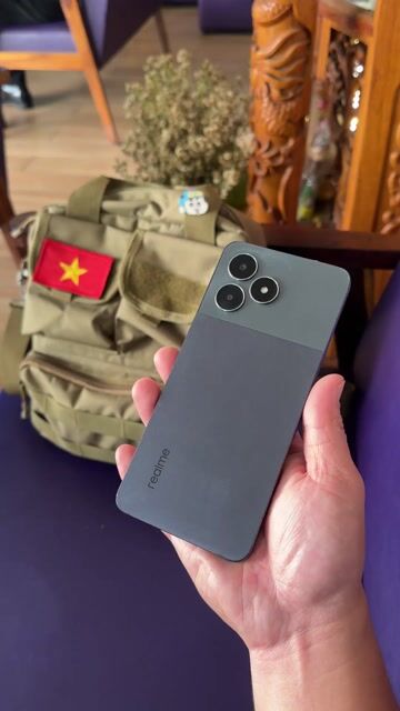 Nothing Phone 8/128gb Chip Snap 778G+ Đèn cực chil. Mua bán Điện thoại tại Thành phố Buôn Ma Thuột Đắk Lắk được đăng bởi Xuân Tr hình 1