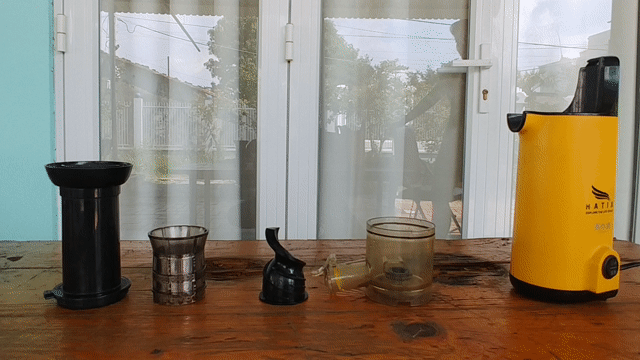 Máy ép chậm Hatix Vàng. Mua bán Bếp, lò, đồ điện nhà bếp tại Huyện Củ Chi Tp Hồ Chí Minh được đăng bởi Bảo hình 1