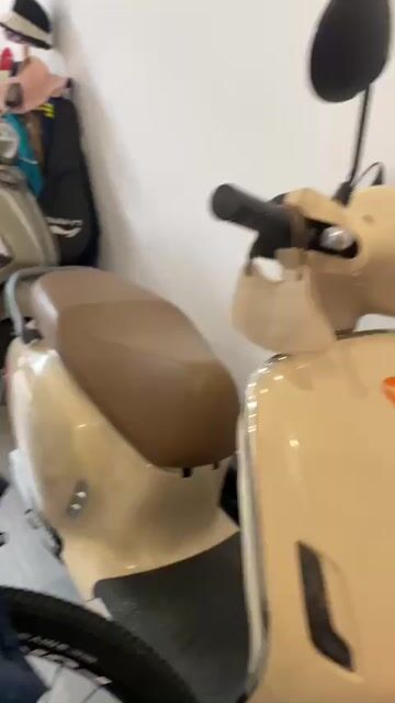 Xe máy điện YADEA 2024 Vàng kem bstp xe lướt. Mua bán Xe điện tại Quận Tân Phú Tp Hồ Chí Minh được đăng bởi Thịnh hình 1