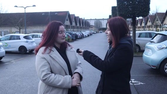 Bref, je suis dans la com