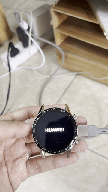 Huawei watch GT 2 Classic lỗi sạc pin. Mua bán Thiết bị đeo thông minh tại Quận Thanh Xuân Hà Nội được đăng bởi Nguyễn Sơn hình 1