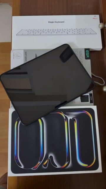 Apple iPad Pro M4. Mua bán Máy tính bảng tại Quận Thanh Xuân Hà Nội được đăng bởi Vũ Hoàng Sơn hình 1