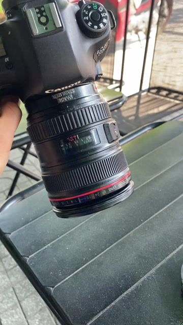 Ống kính Canon EF 24-105mm f4 is usm L Đen. Mua bán Máy ảnh, Máy quay tại Quận 7 Tp Hồ Chí Minh được đăng bởi minh tuấn hình 1