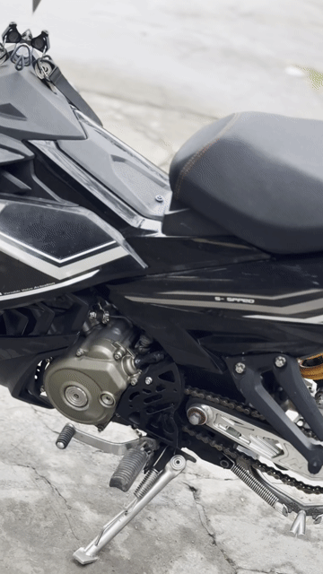 Yamaha độ màu Đen. Mua bán Xe máy tại Quận Hai Bà Trưng Hà Nội được đăng bởi Thịnh hình 1