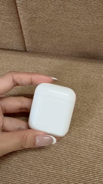Apple AirPods 2 Trắng Tai nghe không dây. Mua bán Tivi, Âm thanh tại Quận 12 Tp Hồ Chí Minh được đăng bởi Thanh Tuấn hình 1